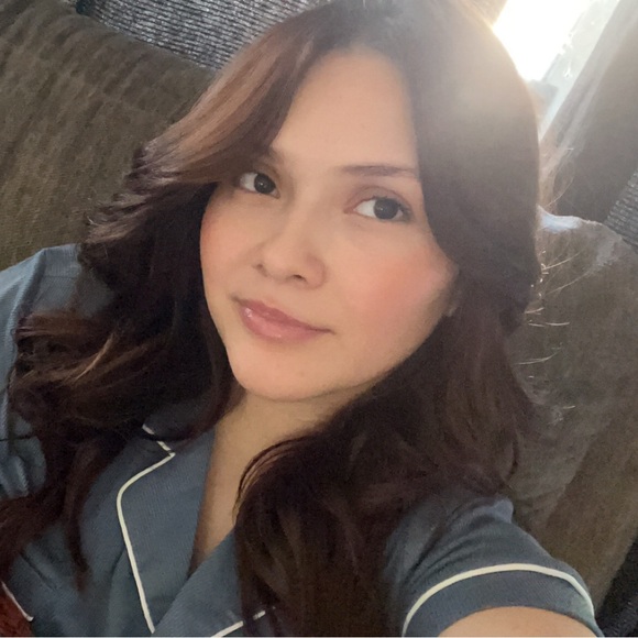 Meet your Posher, Emily - Picture 1 of 1